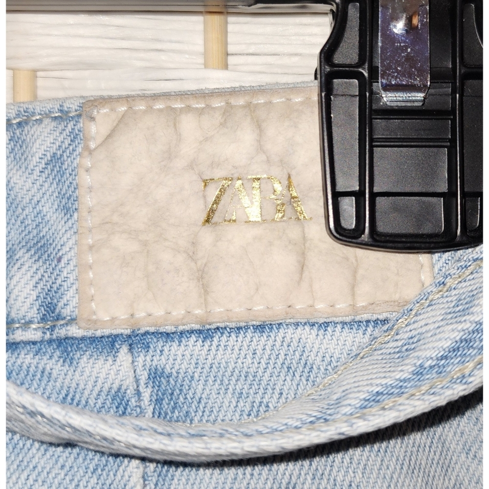 Zara Women's Light Wash Cropped Wide Leg Jeans ZARA'S Size 2 - Picture 8 of 8